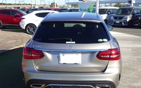 Mercedes-Benz C-Класс, 2019 год, 1 683 000 рублей, 5 фотография