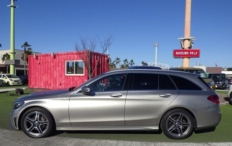 Mercedes-Benz C-Класс, 2019 год, 1 683 000 рублей, 3 фотография
