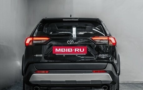 Toyota RAV4, 2025 год, 4 350 000 рублей, 7 фотография