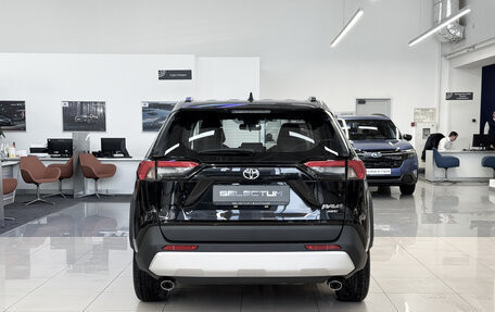 Toyota RAV4, 2025 год, 4 200 000 рублей, 6 фотография