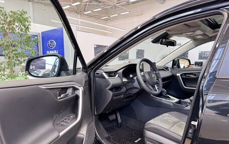 Toyota RAV4, 2025 год, 4 200 000 рублей, 9 фотография