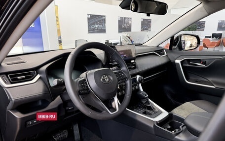 Toyota RAV4, 2025 год, 4 200 000 рублей, 10 фотография