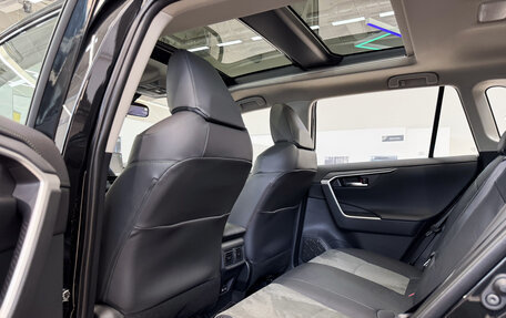 Toyota RAV4, 2025 год, 4 200 000 рублей, 25 фотография