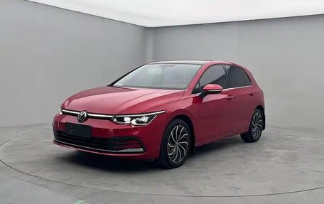 Volkswagen Golf VIII, 2021 год, 1 299 000 рублей, 2 фотография