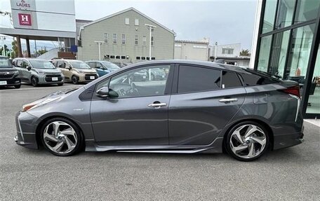 Toyota Prius IV XW50, 2022 год, 1 640 111 рублей, 7 фотография