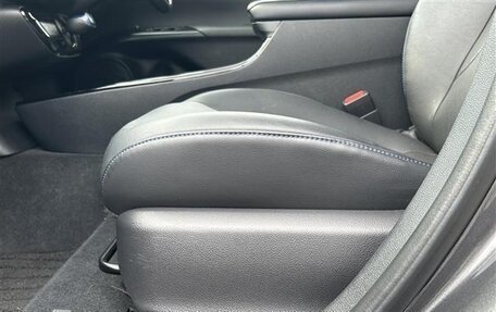 Toyota Prius IV XW50, 2022 год, 1 640 111 рублей, 23 фотография