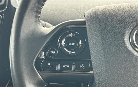 Toyota Prius IV XW50, 2022 год, 1 640 111 рублей, 27 фотография