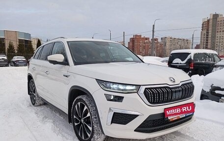 Skoda Kodiaq I, 2022 год, 3 800 000 рублей, 3 фотография