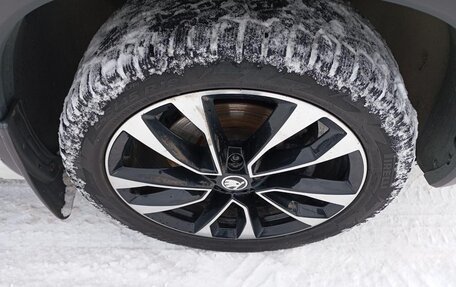 Skoda Kodiaq I, 2022 год, 3 800 000 рублей, 16 фотография