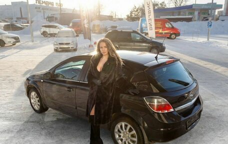 Opel Astra H, 2013 год, 650 000 рублей, 2 фотография