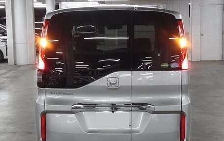 Honda Stepwgn IV, 2021 год, 1 773 000 рублей, 6 фотография