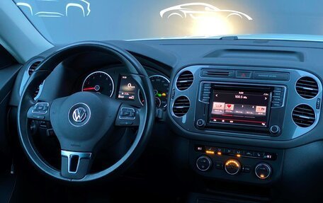 Volkswagen Tiguan I, 2016 год, 1 989 700 рублей, 15 фотография