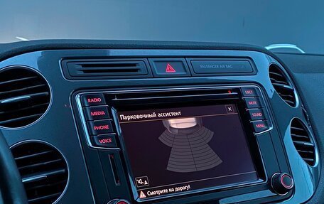 Volkswagen Tiguan I, 2016 год, 1 989 700 рублей, 18 фотография