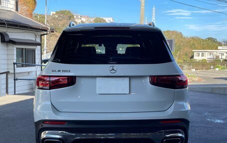 Mercedes-Benz GLB, 2022 год, 2 144 000 рублей, 5 фотография