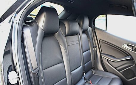 Mercedes-Benz GLA, 2016 год, 1 294 000 рублей, 22 фотография