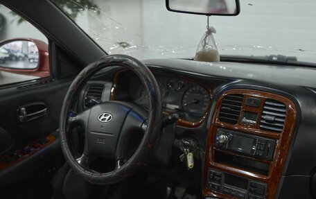 Hyundai Sonata IV рестайлинг, 2006 год, 300 000 рублей, 15 фотография