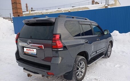 Toyota Land Cruiser Prado 150 рестайлинг 2, 2017 год, 5 200 000 рублей, 3 фотография