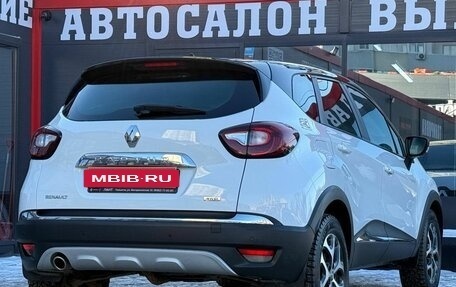 Renault Kaptur I рестайлинг, 2017 год, 1 350 000 рублей, 11 фотография