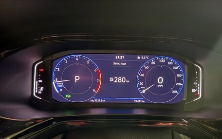 Volkswagen Polo VI (EU Market), 2022 год, 2 100 000 рублей, 18 фотография