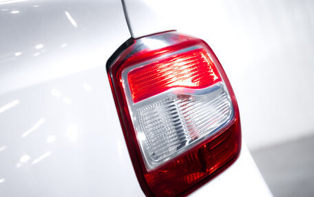 Renault Logan II, 2015 год, 499 990 рублей, 11 фотография