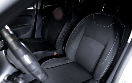 Renault Logan II, 2015 год, 499 990 рублей, 17 фотография