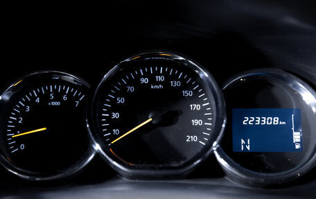 Renault Logan II, 2015 год, 499 990 рублей, 15 фотография