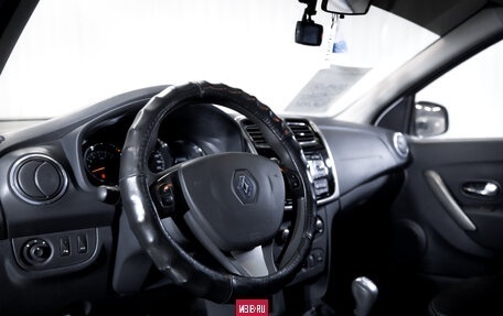 Renault Logan II, 2015 год, 499 990 рублей, 12 фотография