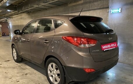 Hyundai ix35 I рестайлинг, 2013 год, 1 190 000 рублей, 2 фотография