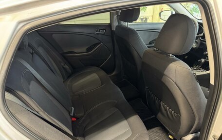 KIA Optima III, 2012 год, 900 000 рублей, 10 фотография