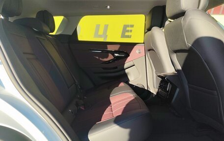 Land Rover Range Rover Evoque II, 2025 год, 6 500 000 рублей, 22 фотография