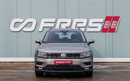 Volkswagen Tiguan II, 2020 год, 2 450 000 рублей, 3 фотография