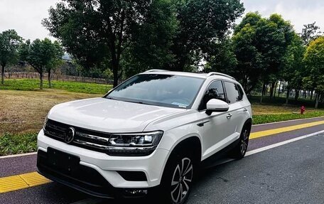Volkswagen Tharu, 2022 год, 1 890 000 рублей, 1 фотография
