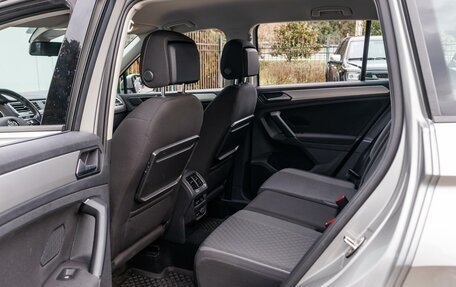 Volkswagen Tiguan II, 2020 год, 2 450 000 рублей, 17 фотография