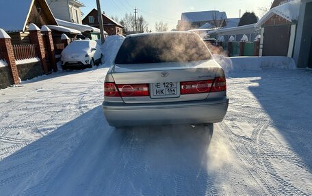 Toyota Vista V30, 2001 год, 610 000 рублей, 5 фотография