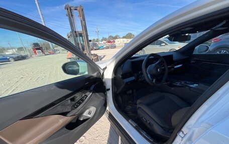 BMW 5 серия, 2025 год, 7 800 000 рублей, 11 фотография