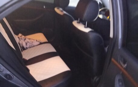 Toyota Avensis III рестайлинг, 2007 год, 930 000 рублей, 8 фотография