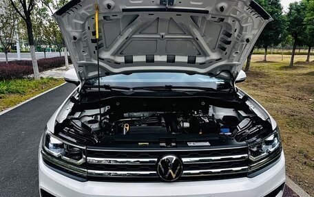 Volkswagen Tharu, 2022 год, 1 890 000 рублей, 9 фотография