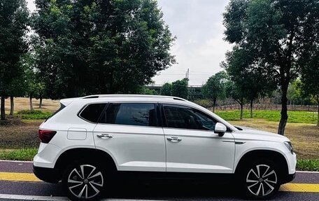 Volkswagen Tharu, 2022 год, 1 890 000 рублей, 4 фотография