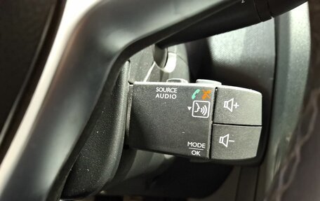 Renault Duster I рестайлинг, 2020 год, 1 690 000 рублей, 18 фотография