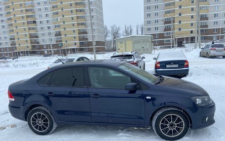 Volkswagen Polo VI (EU Market), 2012 год, 650 000 рублей, 2 фотография