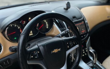 Chevrolet Cruze II, 2013 год, 800 000 рублей, 6 фотография