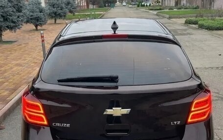 Chevrolet Cruze II, 2013 год, 800 000 рублей, 4 фотография