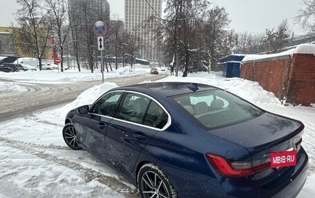 BMW 3 серия, 2019 год, 3 730 000 рублей, 3 фотография