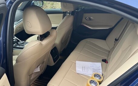 BMW 3 серия, 2019 год, 3 730 000 рублей, 12 фотография