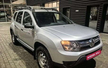 Renault Duster I рестайлинг, 2017 год, 1 500 000 рублей, 2 фотография