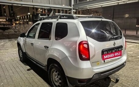 Renault Duster I рестайлинг, 2017 год, 1 500 000 рублей, 4 фотография