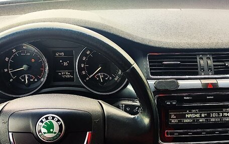 Skoda Superb III рестайлинг, 2012 год, 840 000 рублей, 8 фотография