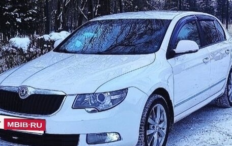 Skoda Superb III рестайлинг, 2012 год, 840 000 рублей, 3 фотография