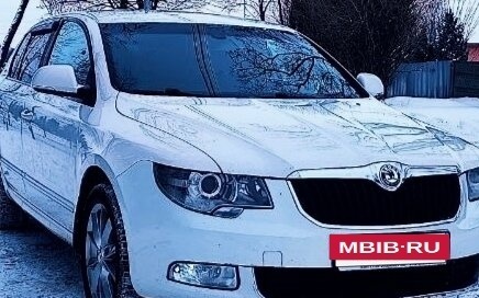 Skoda Superb III рестайлинг, 2012 год, 840 000 рублей, 4 фотография