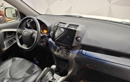 Toyota RAV4, 2011 год, 1 330 000 рублей, 12 фотография